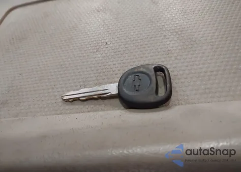 2002 Chevrolet Suburban 1500 Lt from USA, damaged, VIN 1GNFK16Z12J210689